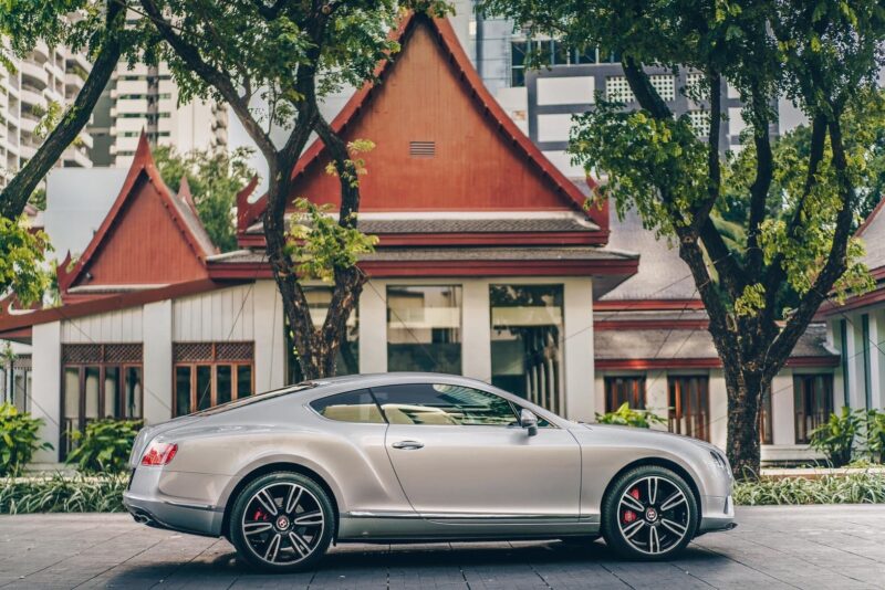 Bentley Continental GT photo 4