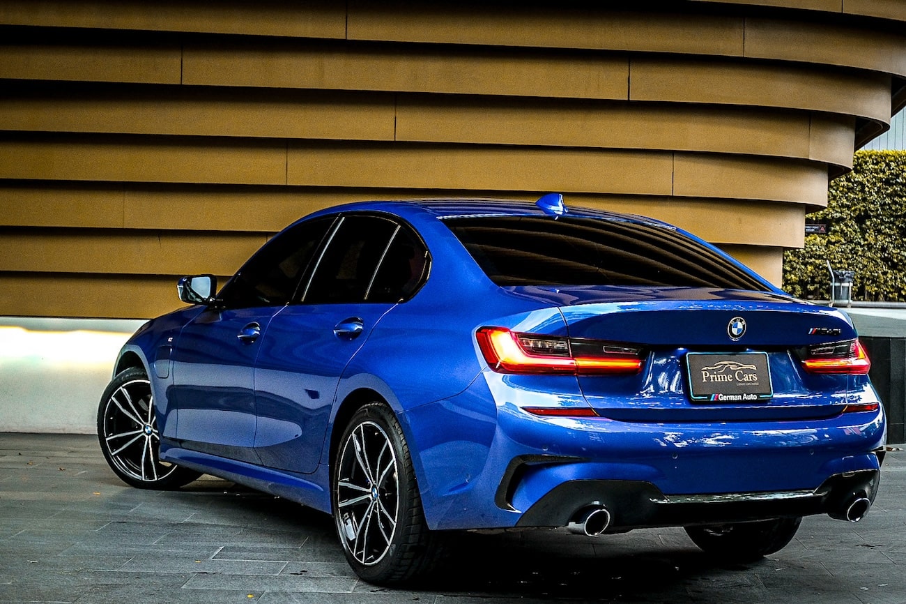 BMW 330e M Sport G20 photo 9