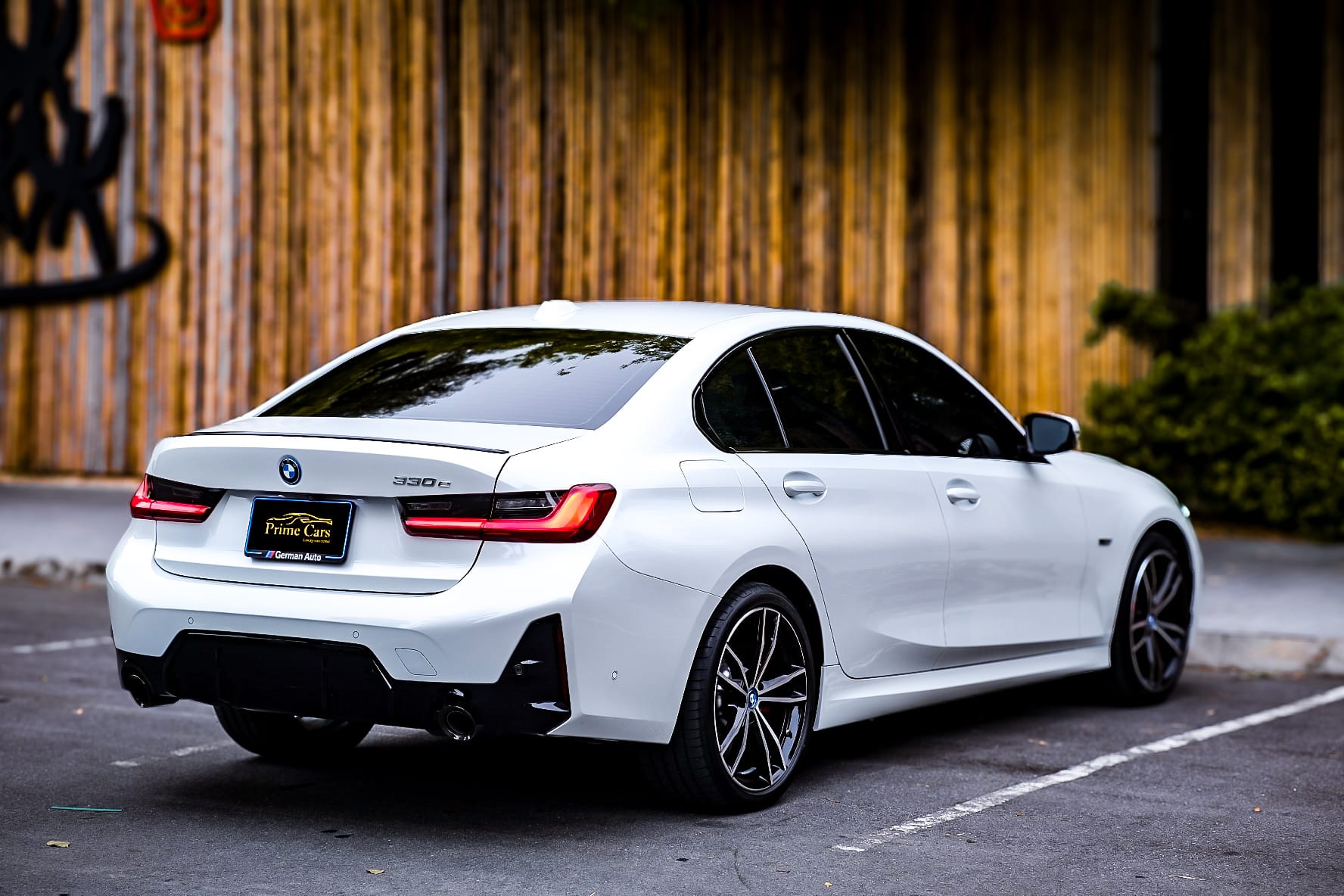 BMW 330e M Sport LCI photo 8