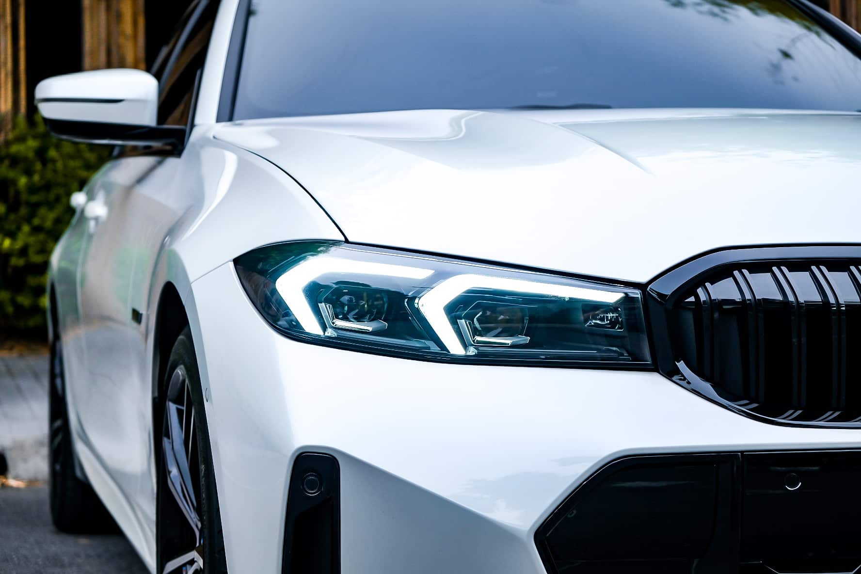 BMW 330e M Sport LCI photo 3