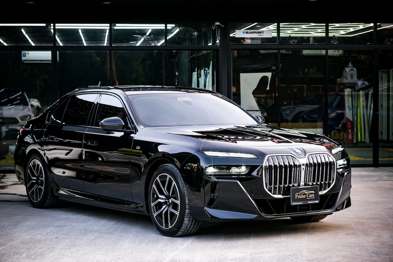 BMW i7 xDrive60 photo 4