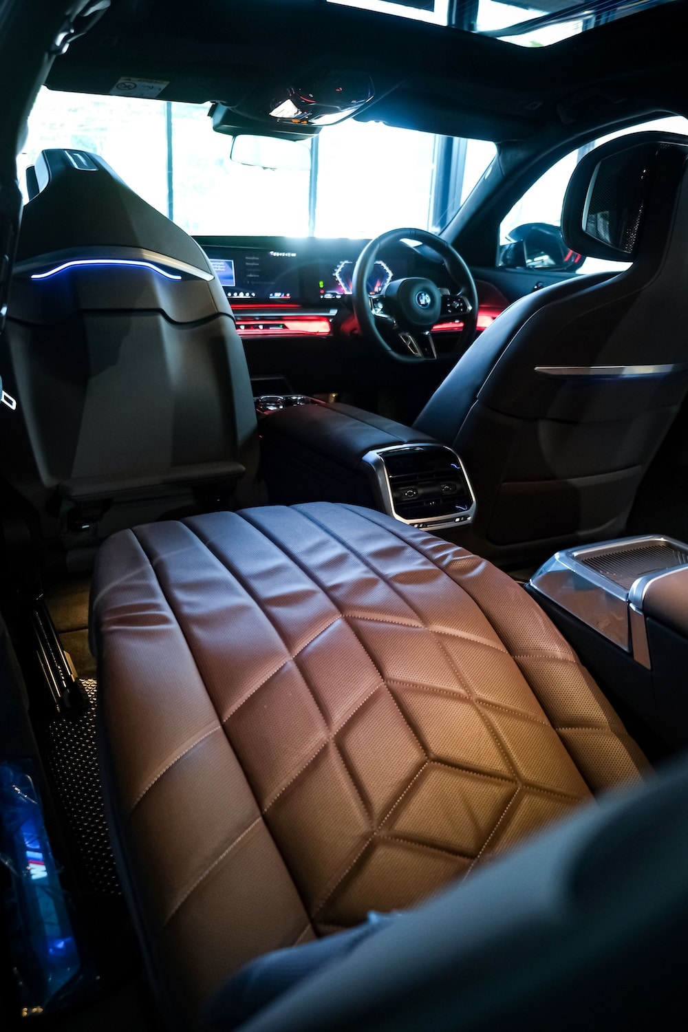 BMW i7 xDrive60 photo 24