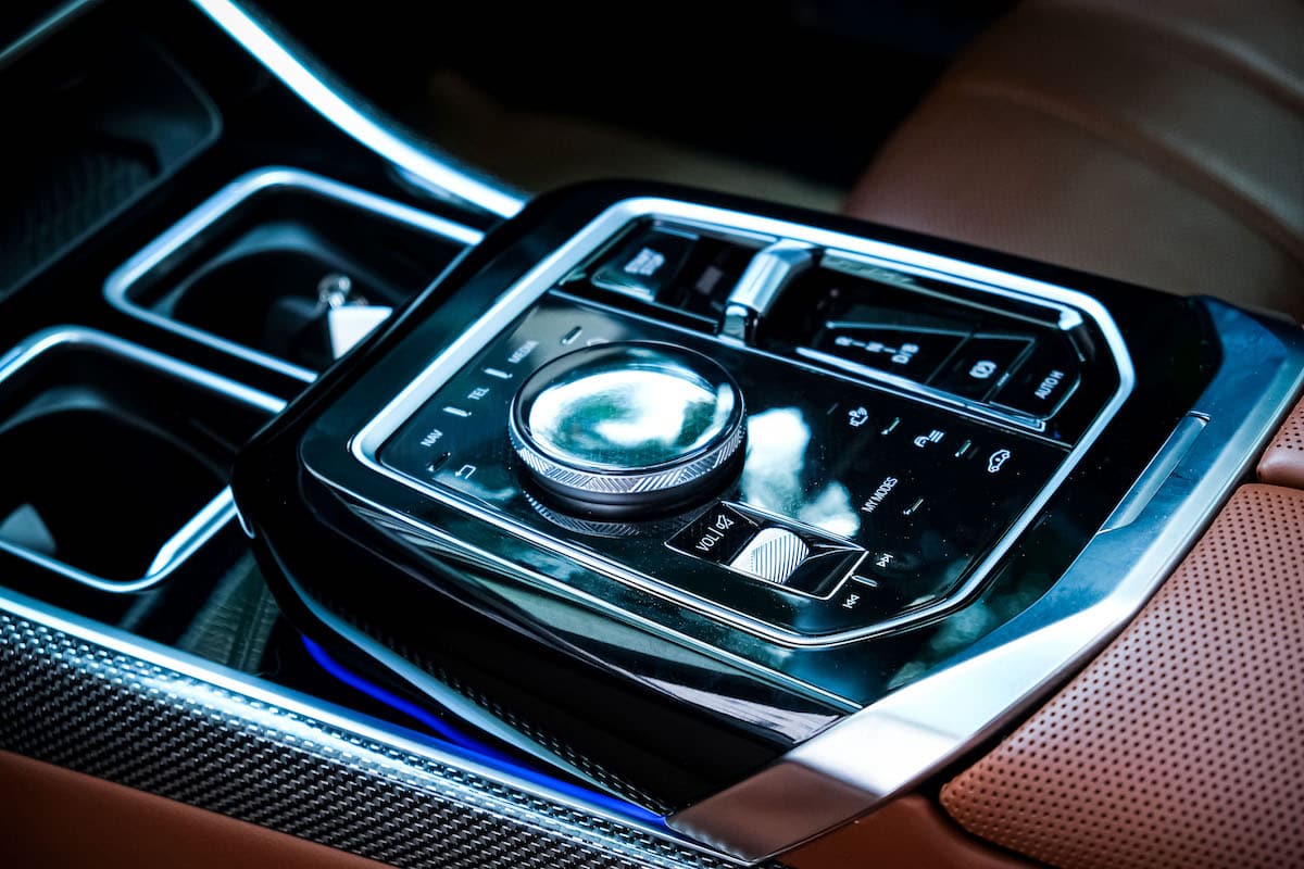 BMW i7 xDrive60 photo 44