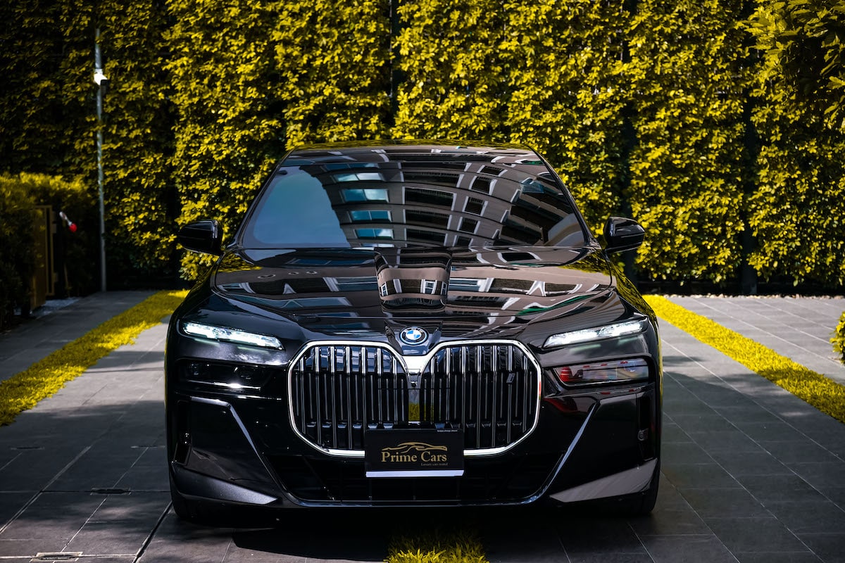 BMW i7 xDrive60 photo 30