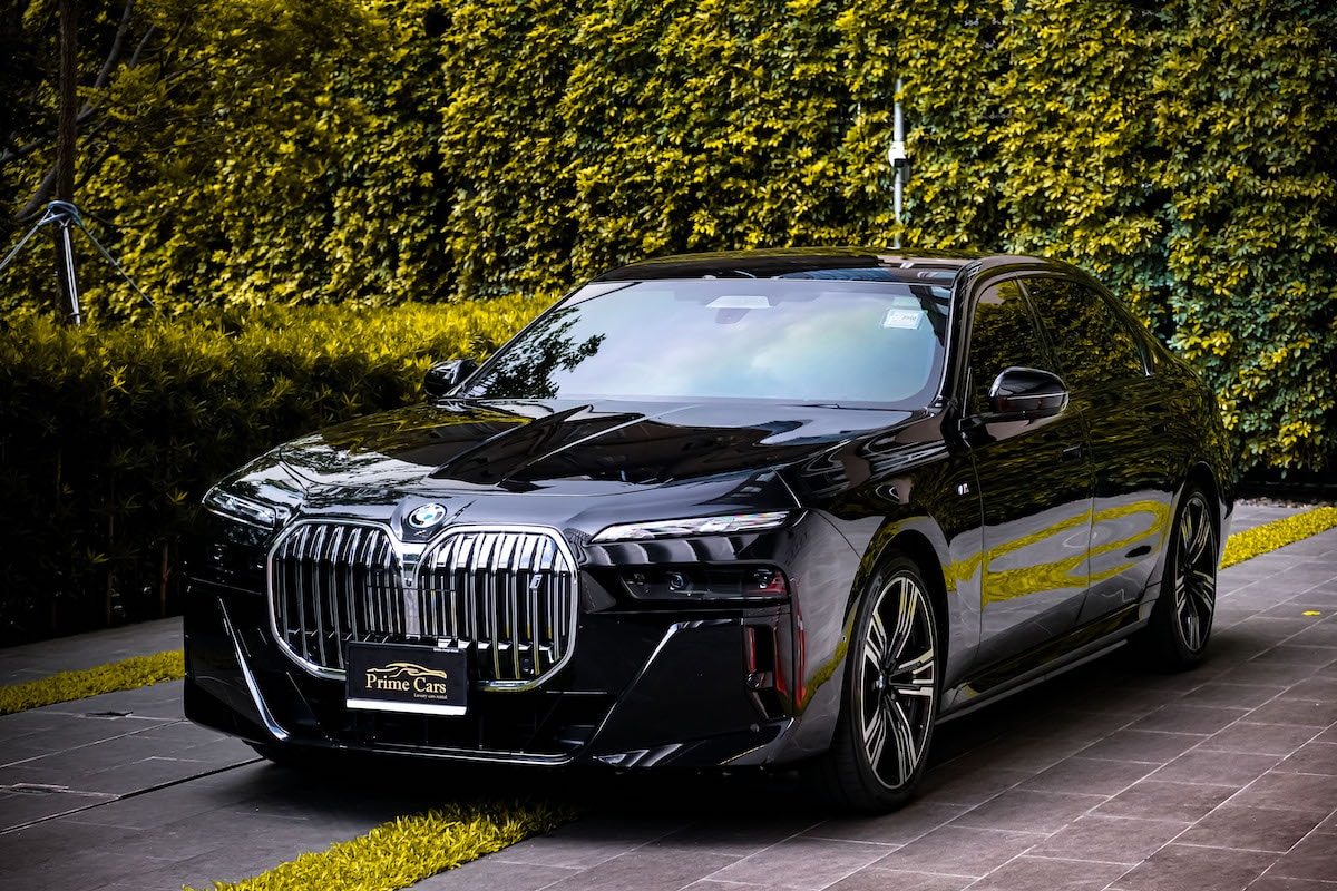 BMW i7 xDrive60 photo 29