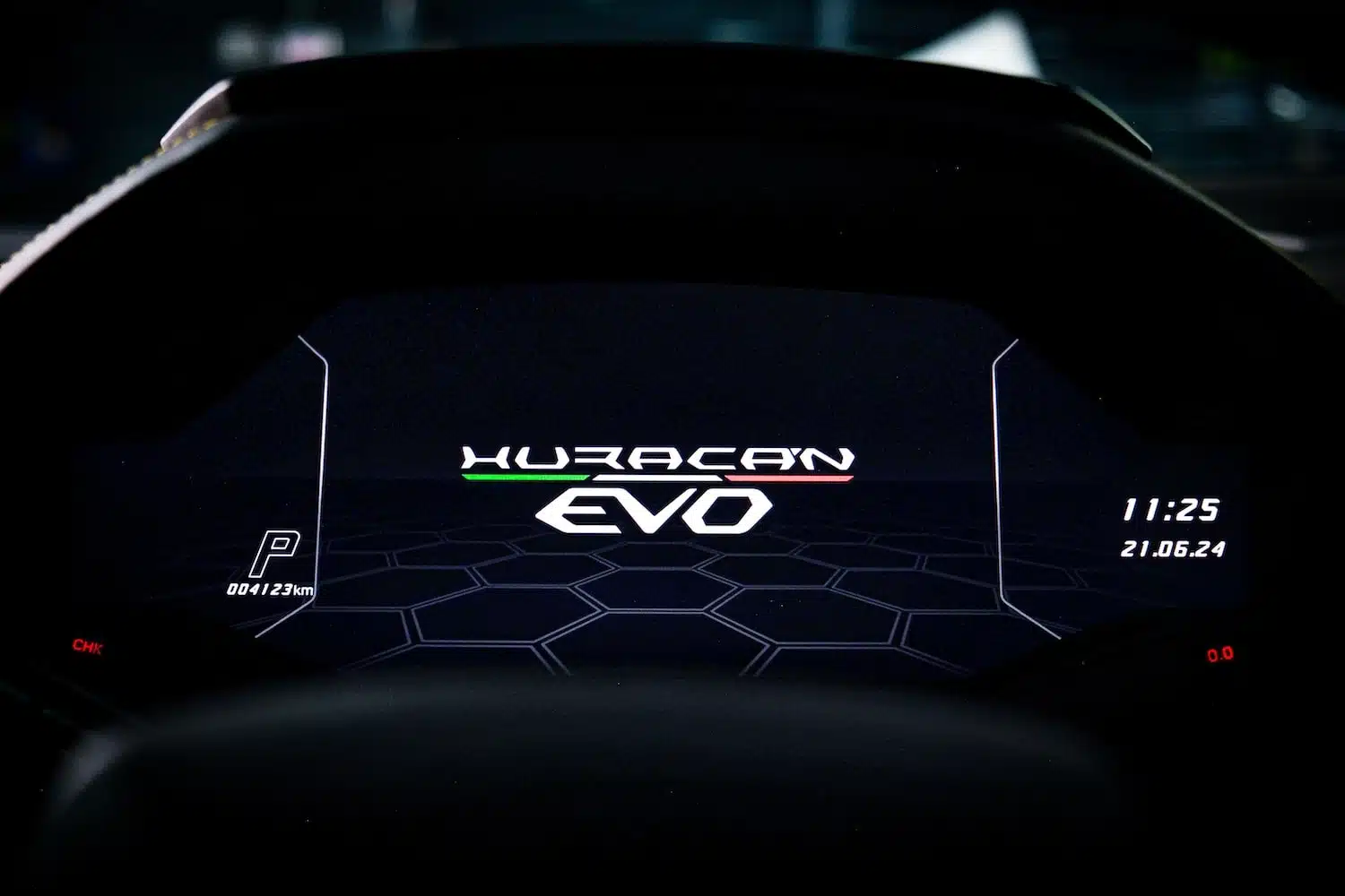 Lamborghini Huracán EVO photo 8