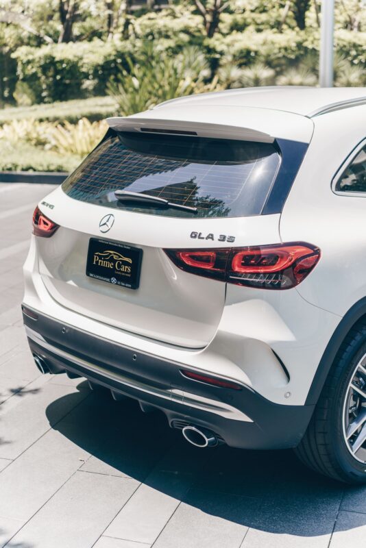 Mercedes-AMG GLA 35 photo 19