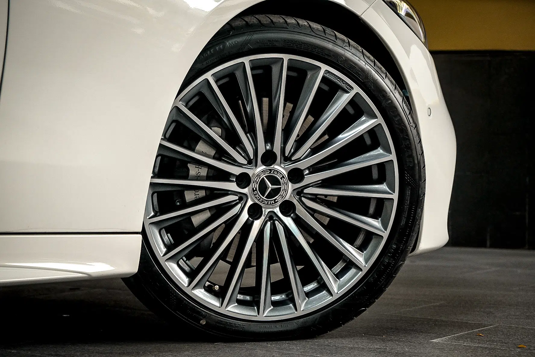 Mercedes-Benz C 220d AMG Dynamic W206 photo 1