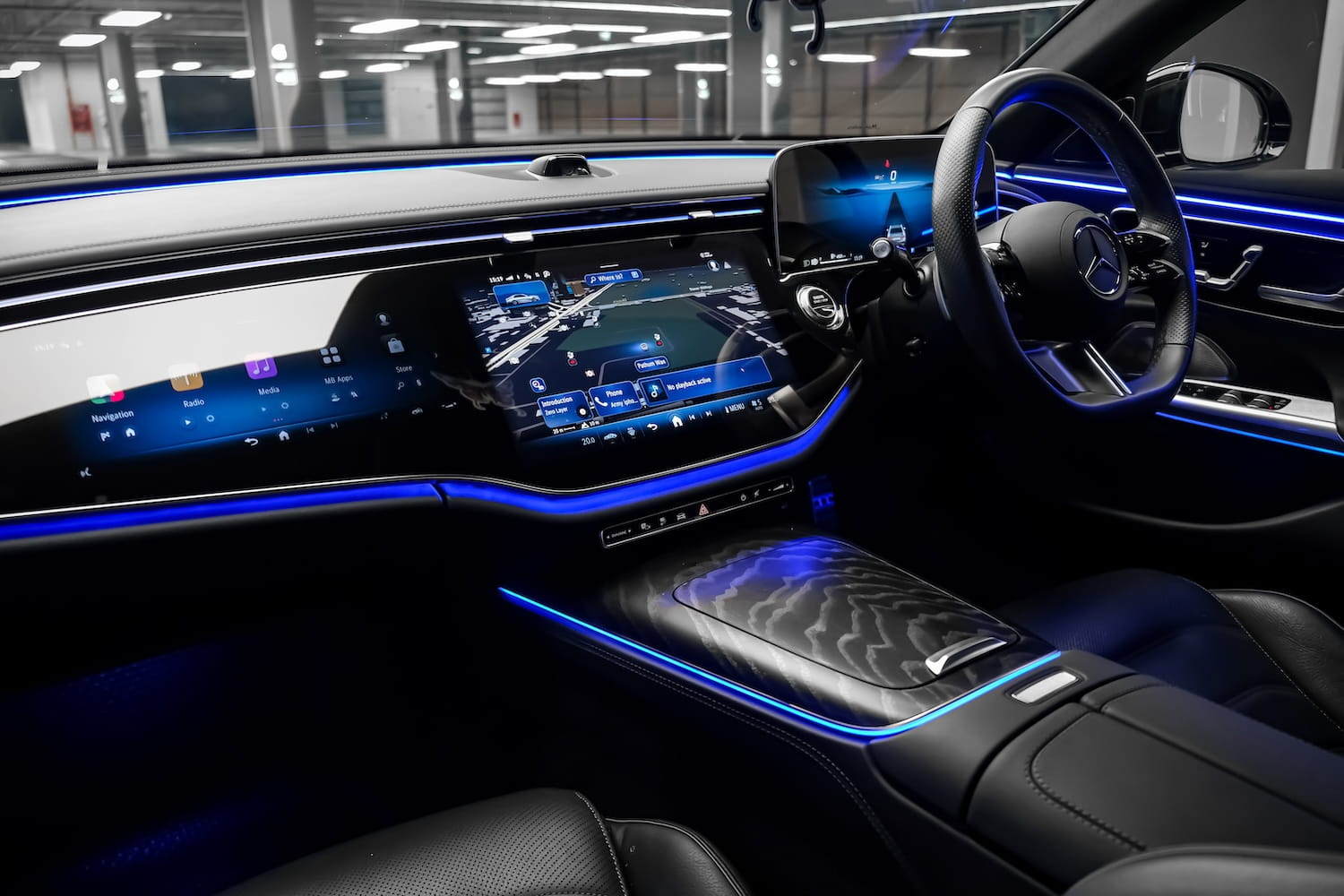 Mercedes-Benz E 350e AMG photo 4