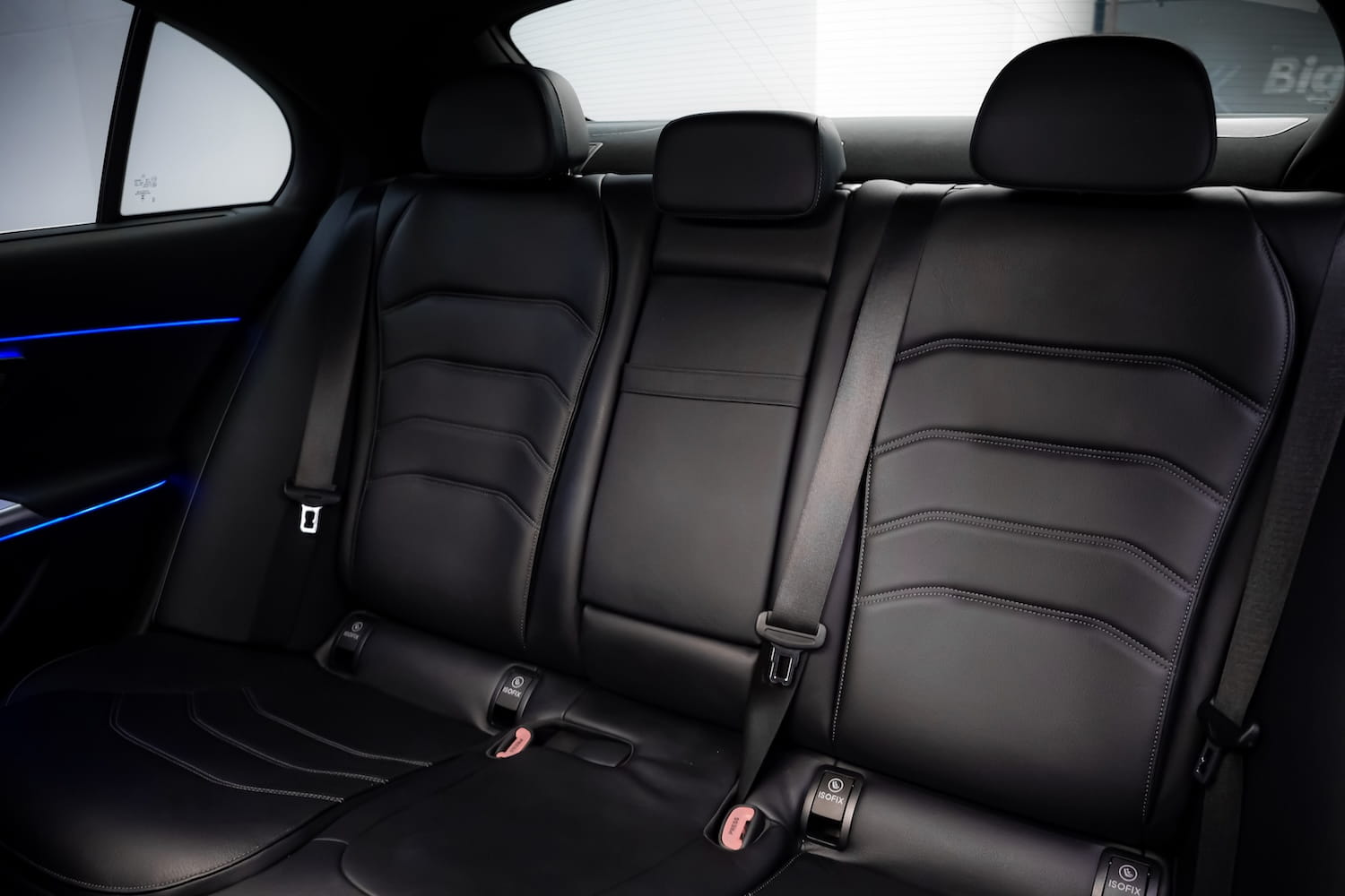 Mercedes-Benz E 350e AMG photo 11