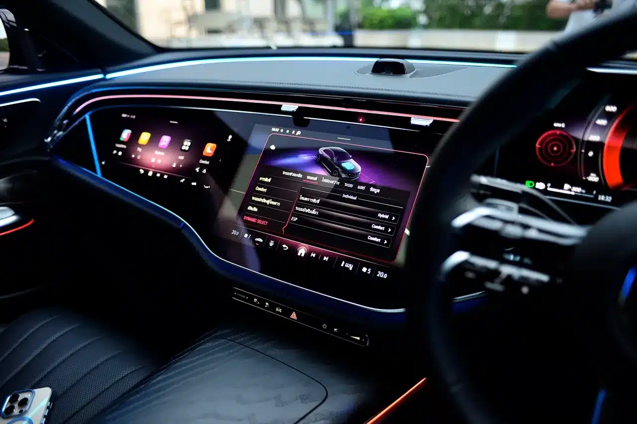 Mercedes-Benz E 350e AMG photo 1