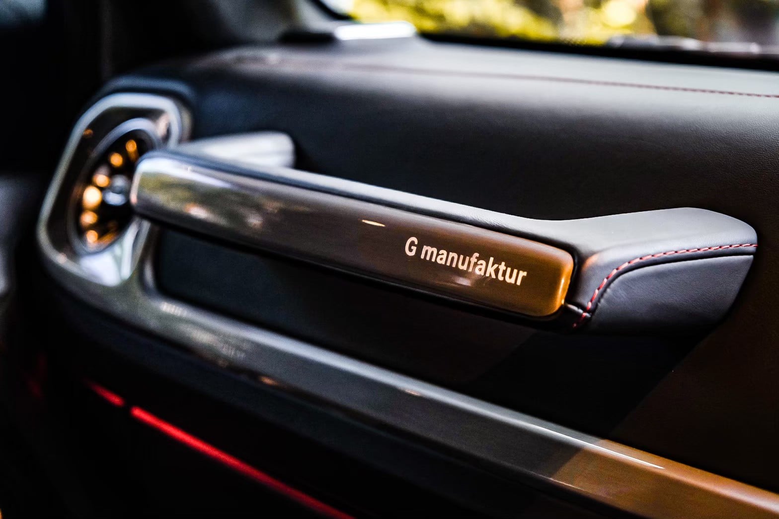 Mercedes G 400d Brabus photo 16