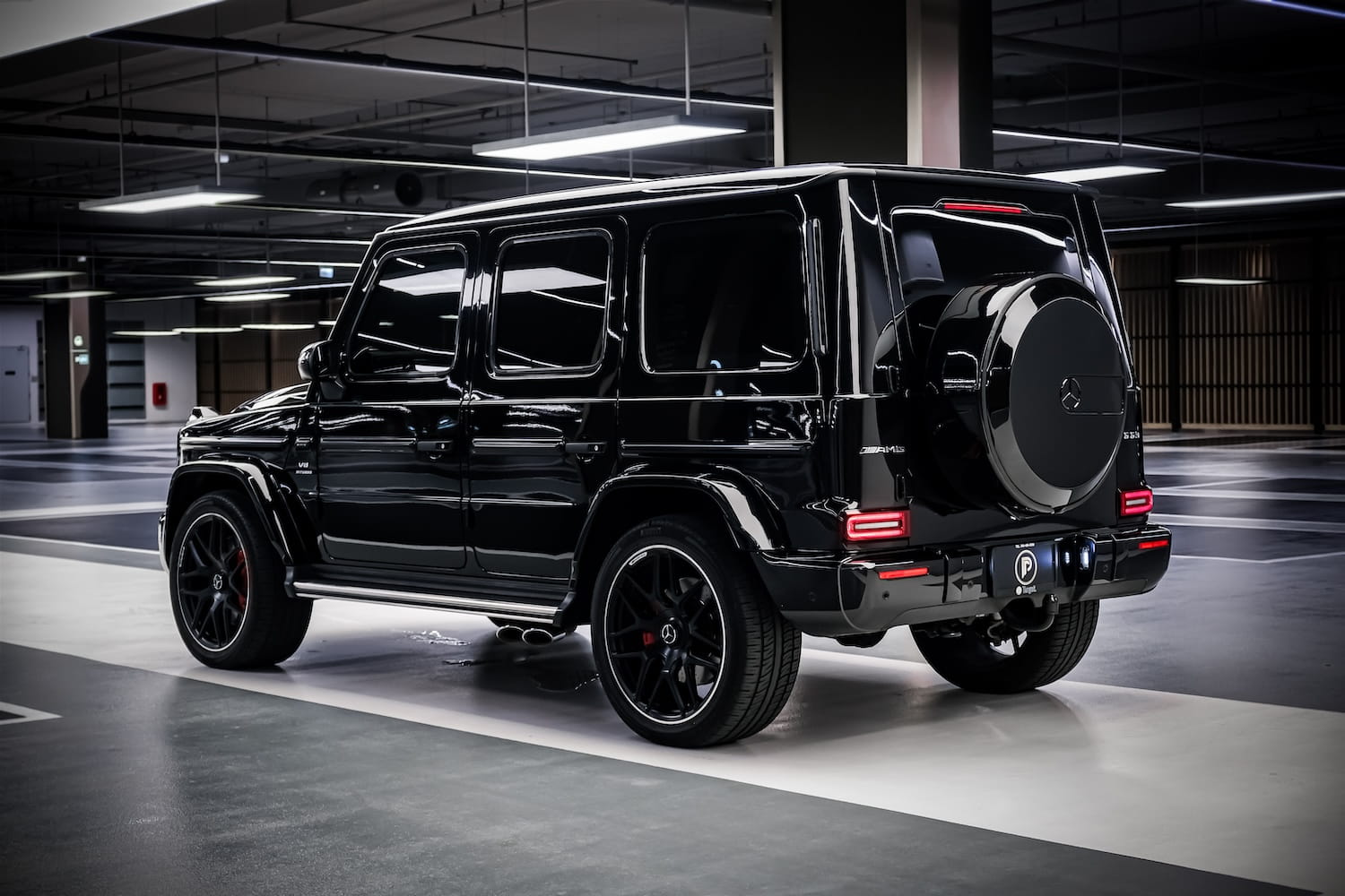 Mercedes-AMG G 63 photo 21