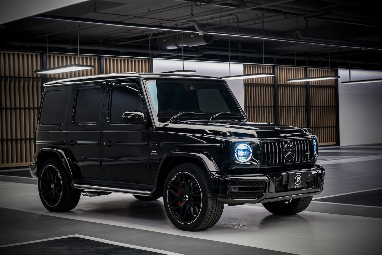 Mercedes-AMG G 63 photo 22