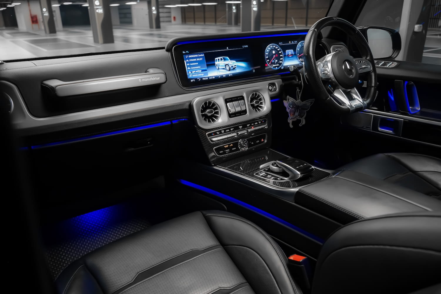 Mercedes-AMG G 63 photo 17