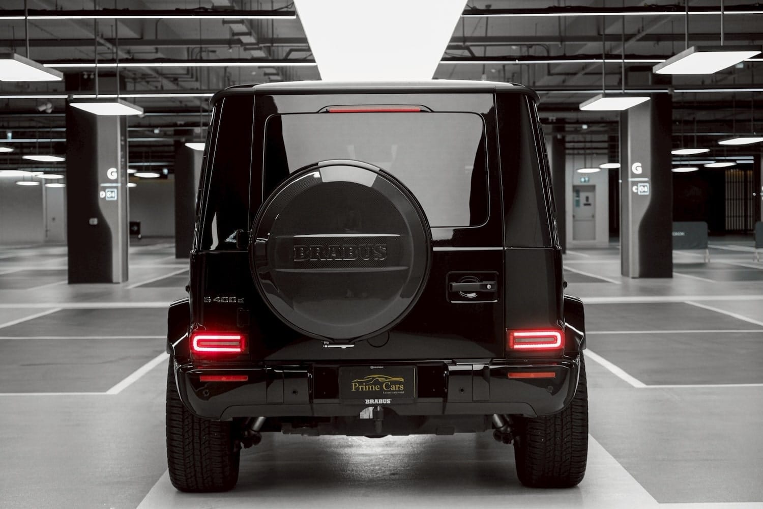 Mercedes-AMG G 63 photo 9