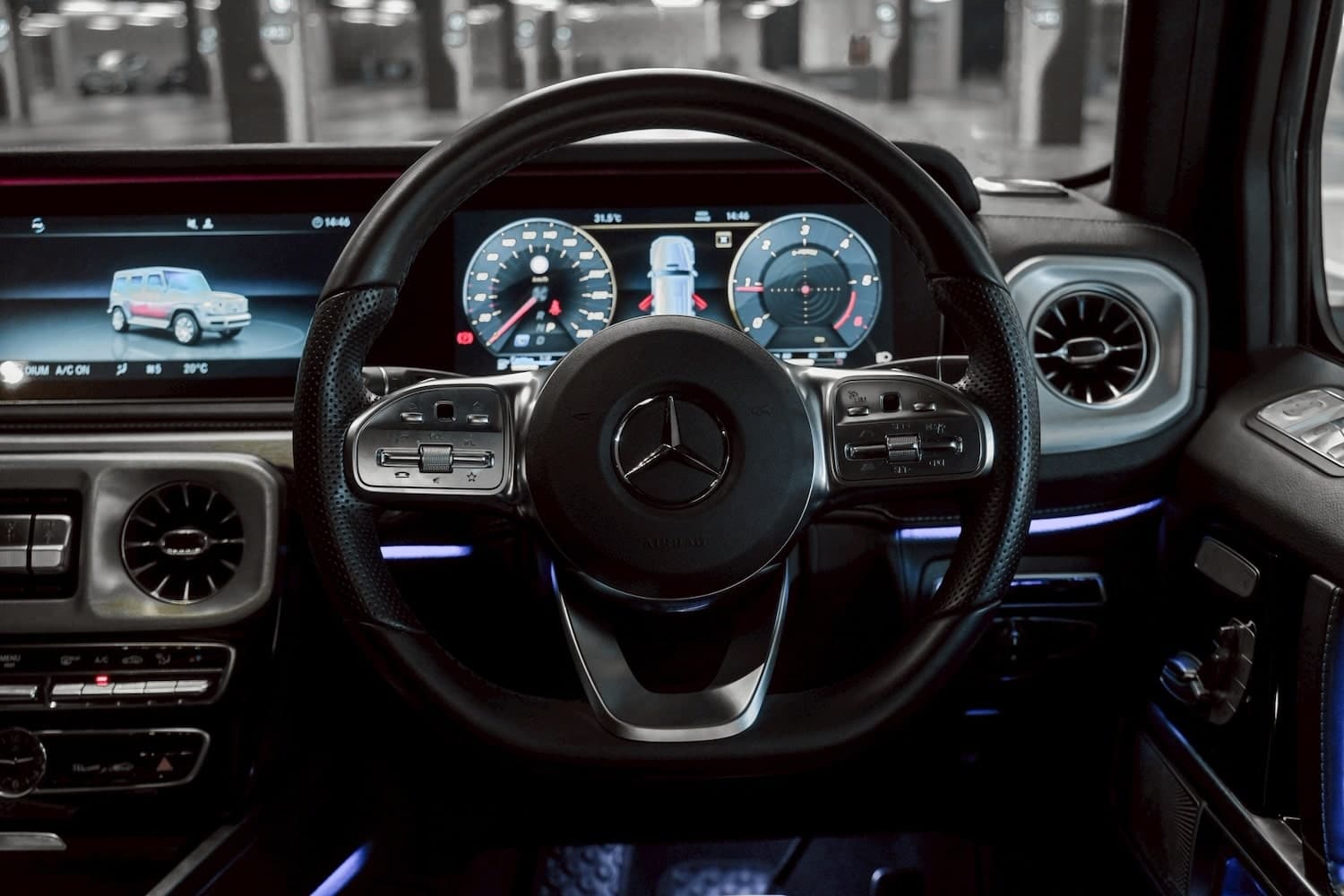 Mercedes-AMG G 63 photo 7