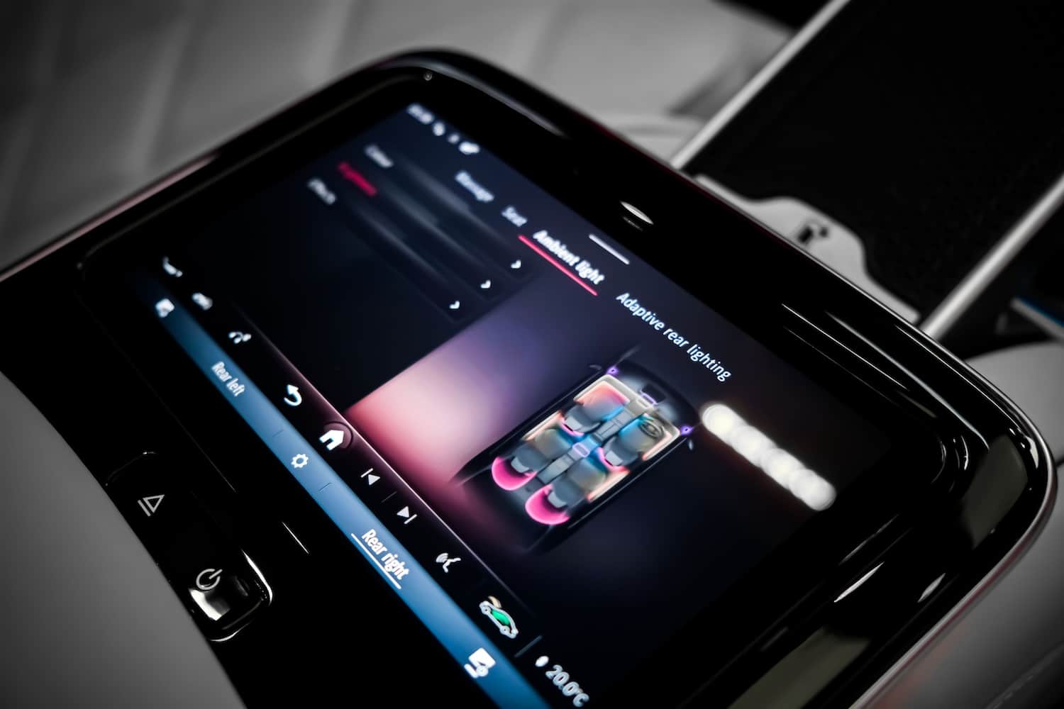 Mercedes-Maybach S 580e photo 30