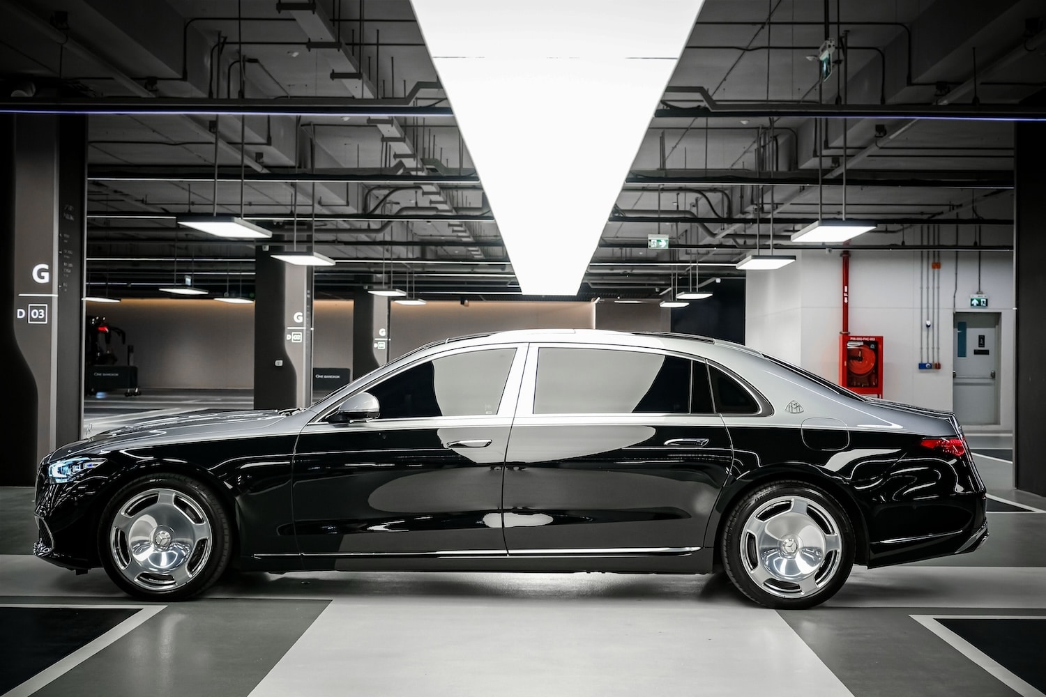 Mercedes-Maybach S 580e photo 9