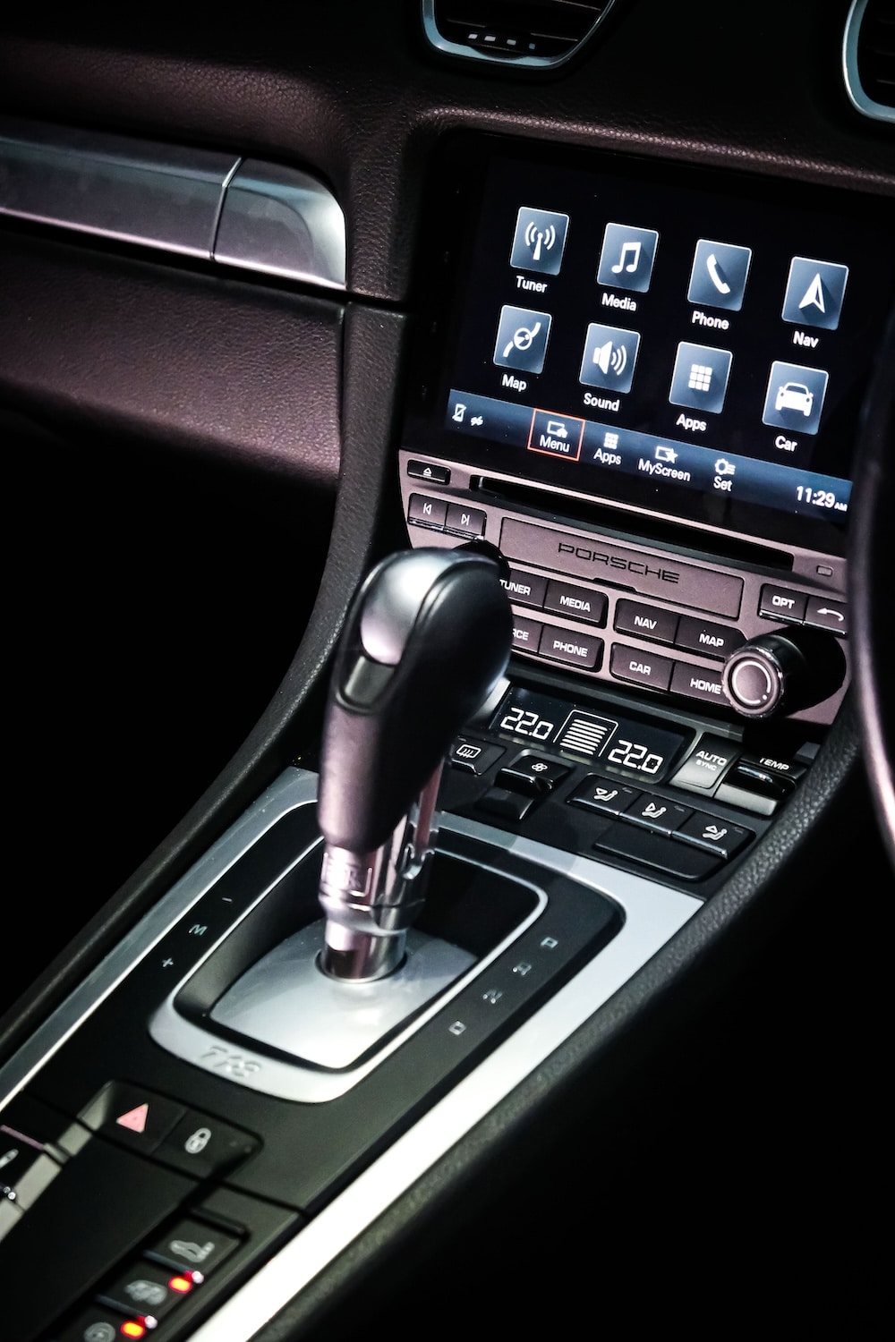 Porsche 718 Cayman photo 3