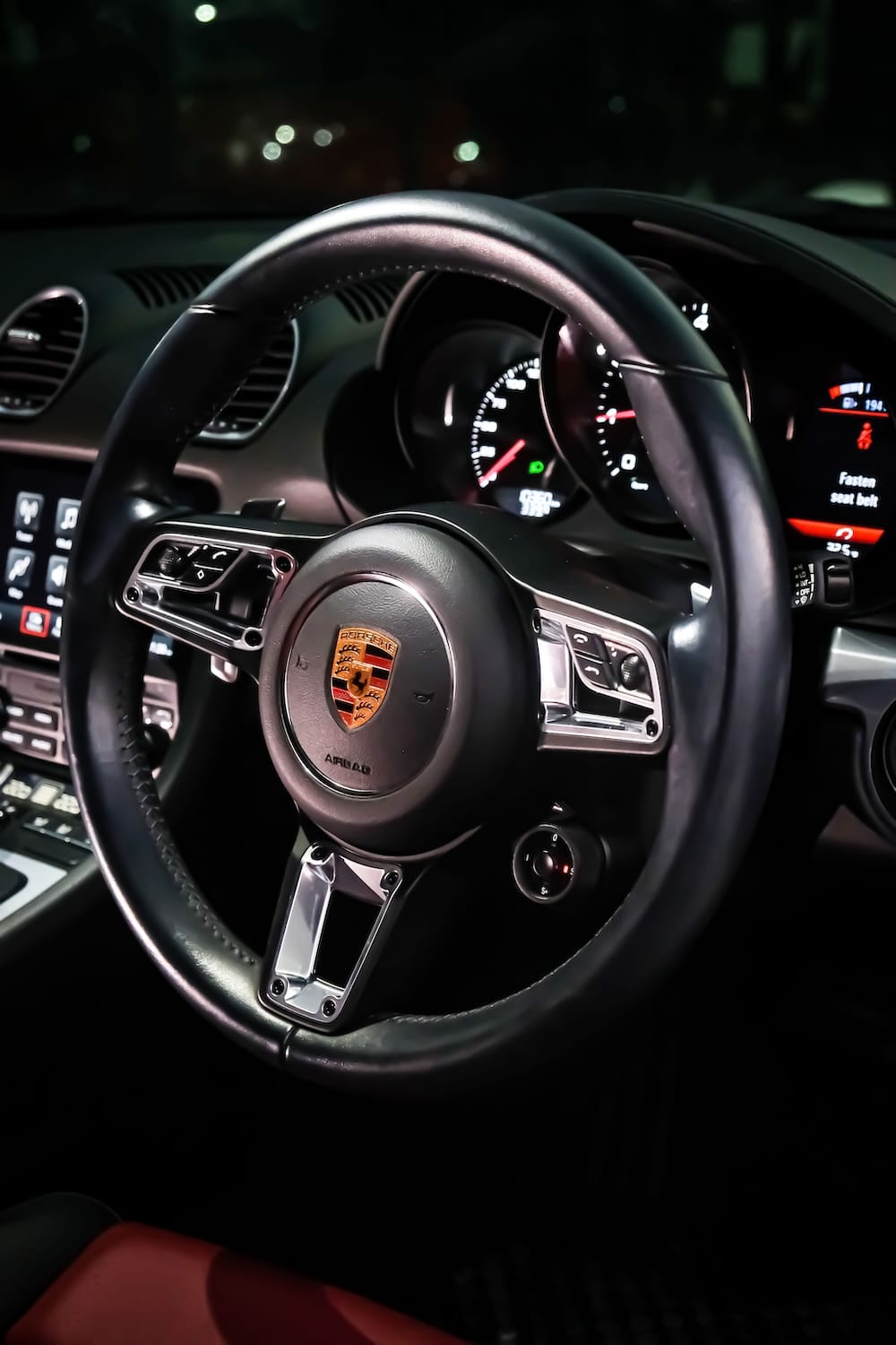 Porsche 718 Cayman photo 10