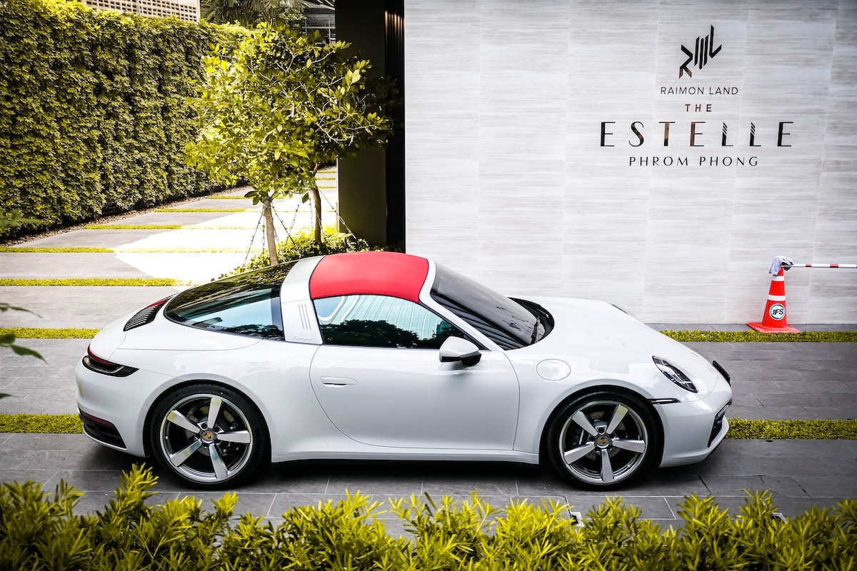 Porsche 911 Targa 4 992 photo 5