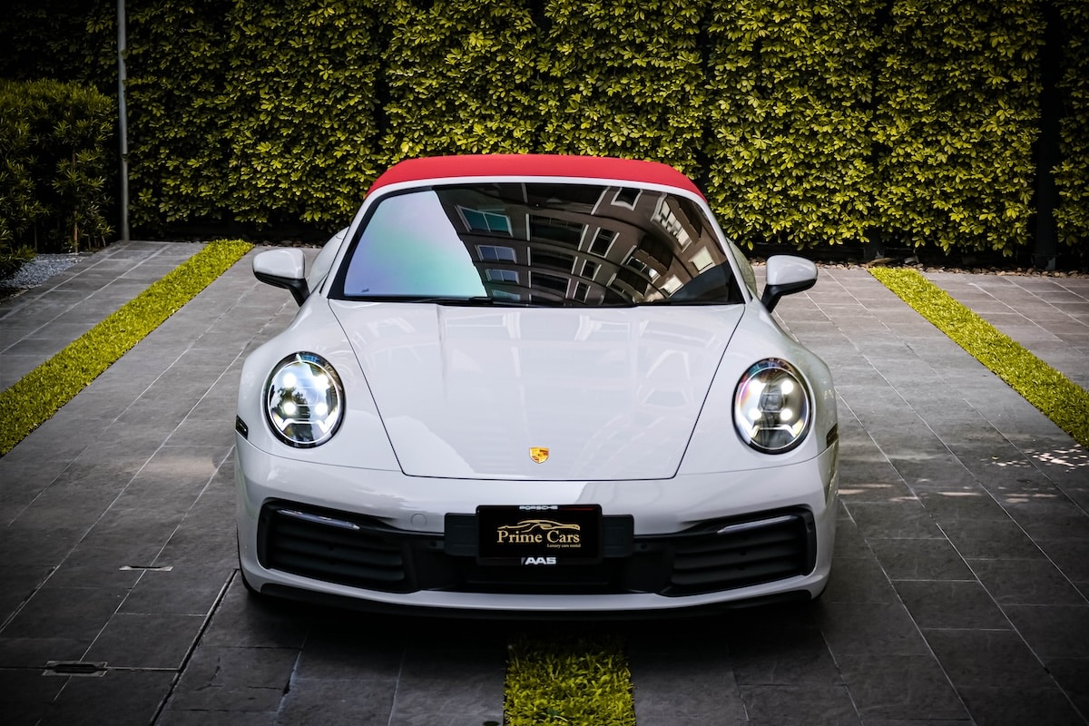 Porsche 911 Targa 4 992 photo 3