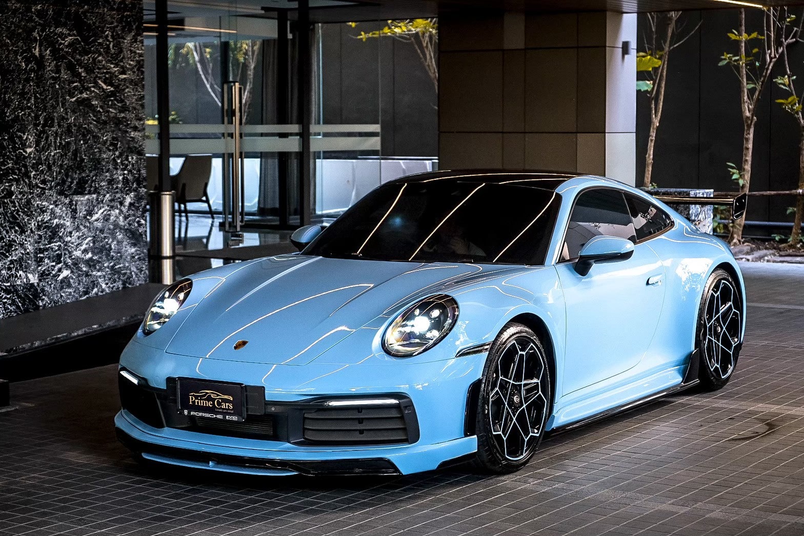 Porsche 911 Carrera Techart 992 photo 9