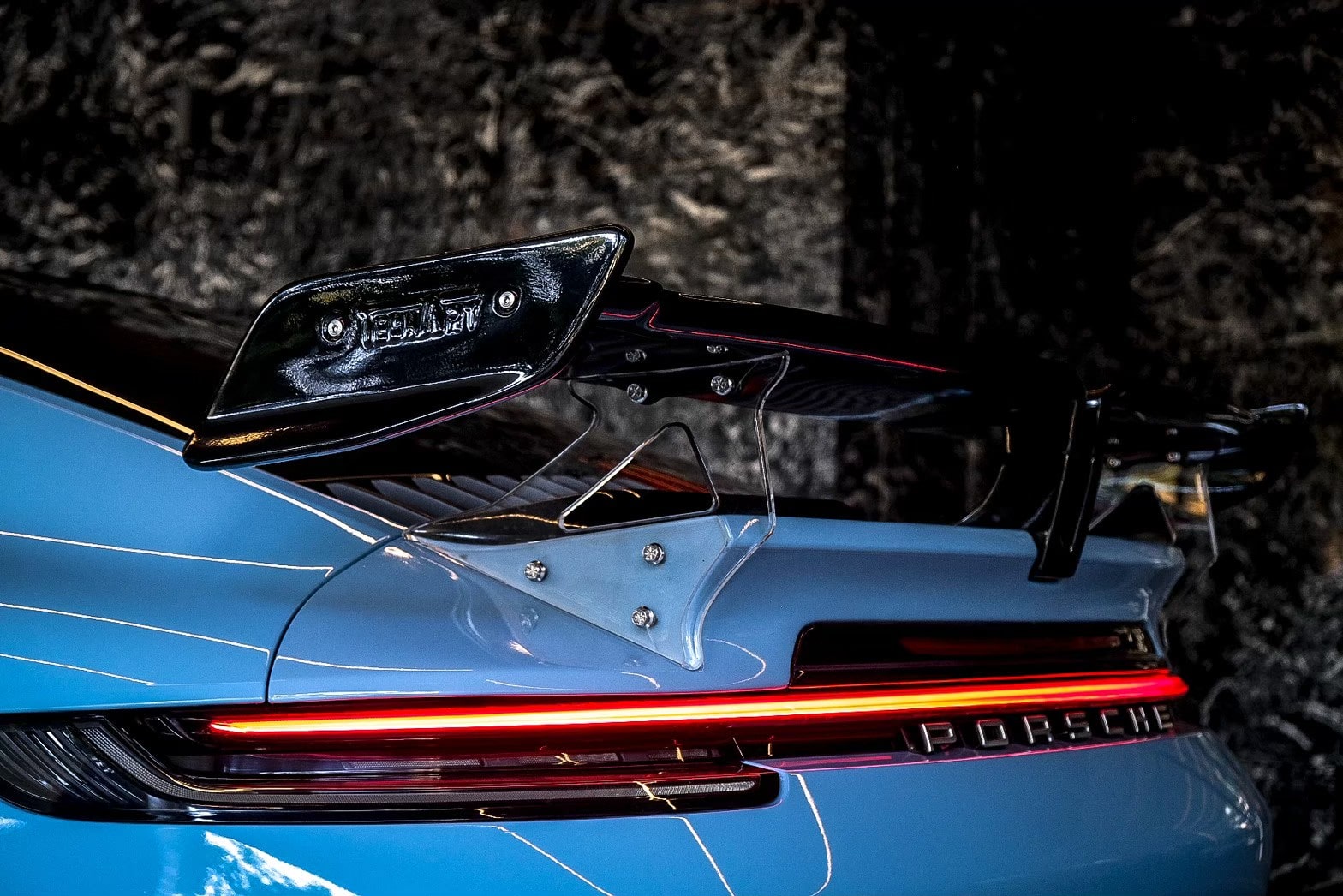 Porsche 911 Carrera Techart 992 photo 2