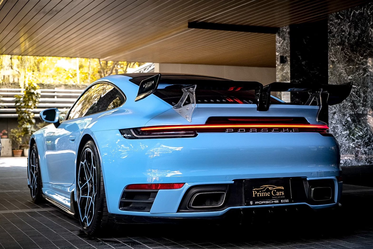 Porsche 911 Carrera Techart 992 photo 7