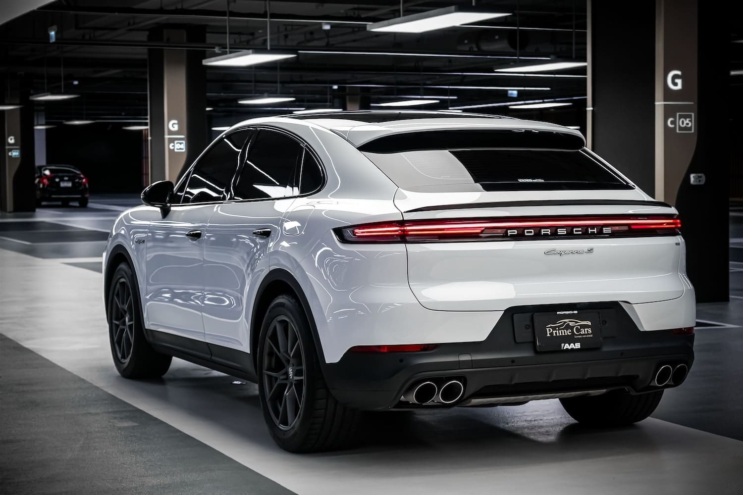 Porsche Cayenne Coupe photo 9