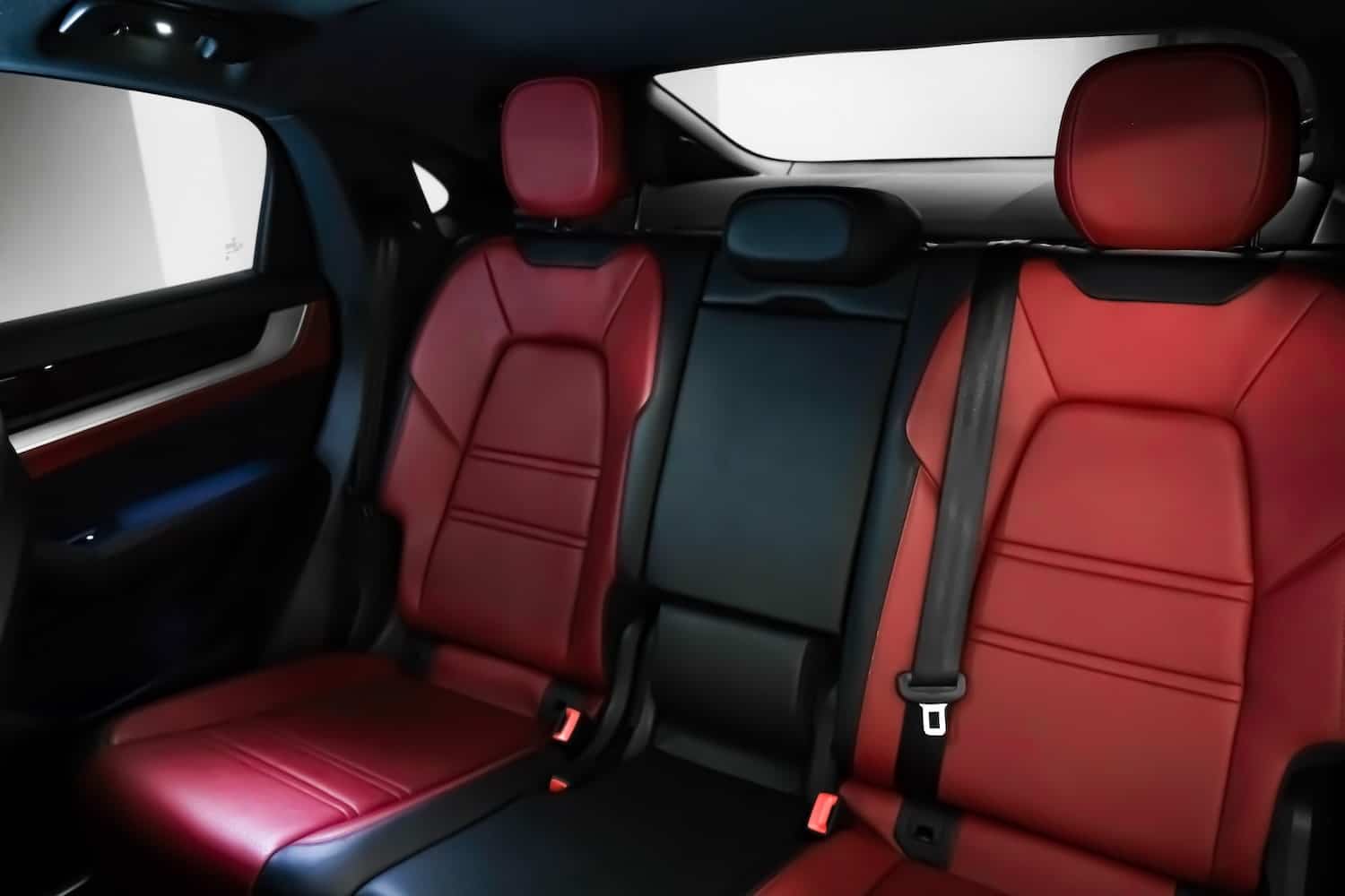 Porsche Cayenne Coupe photo 8