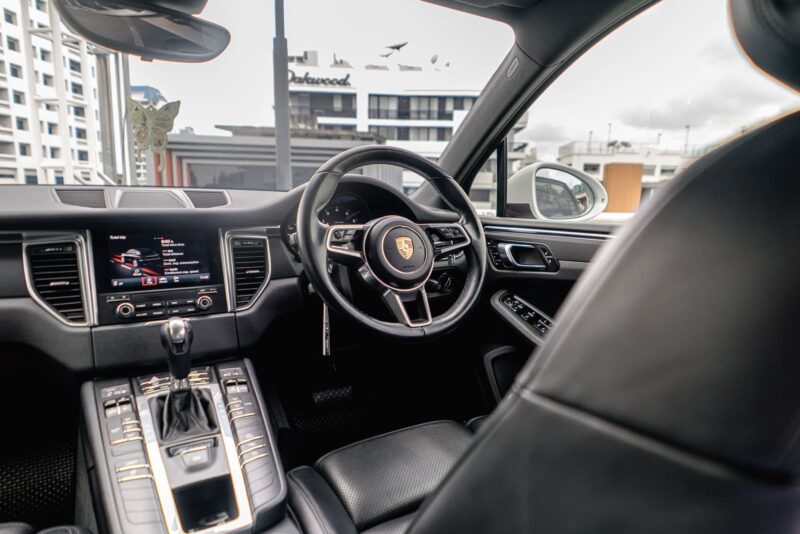 Porsche Macan photo 4