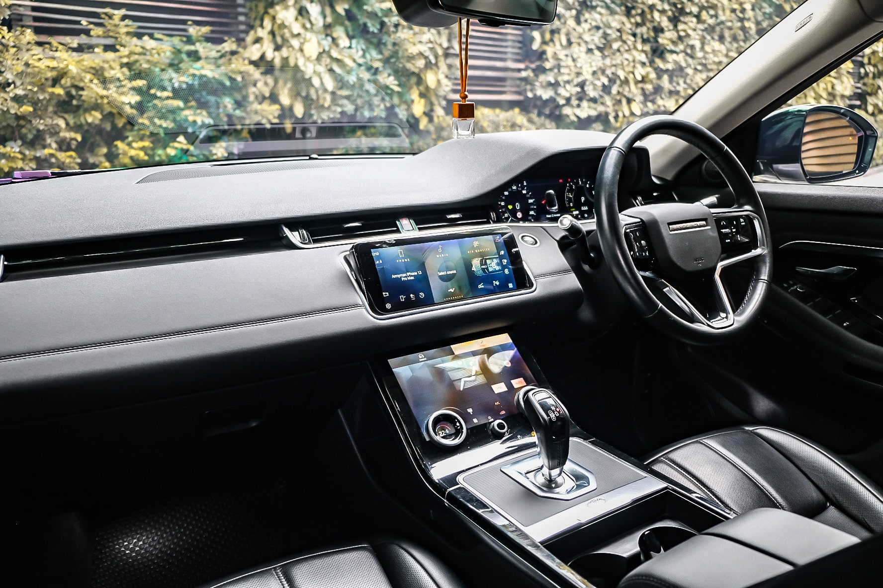 Range Rover Evoque photo 7