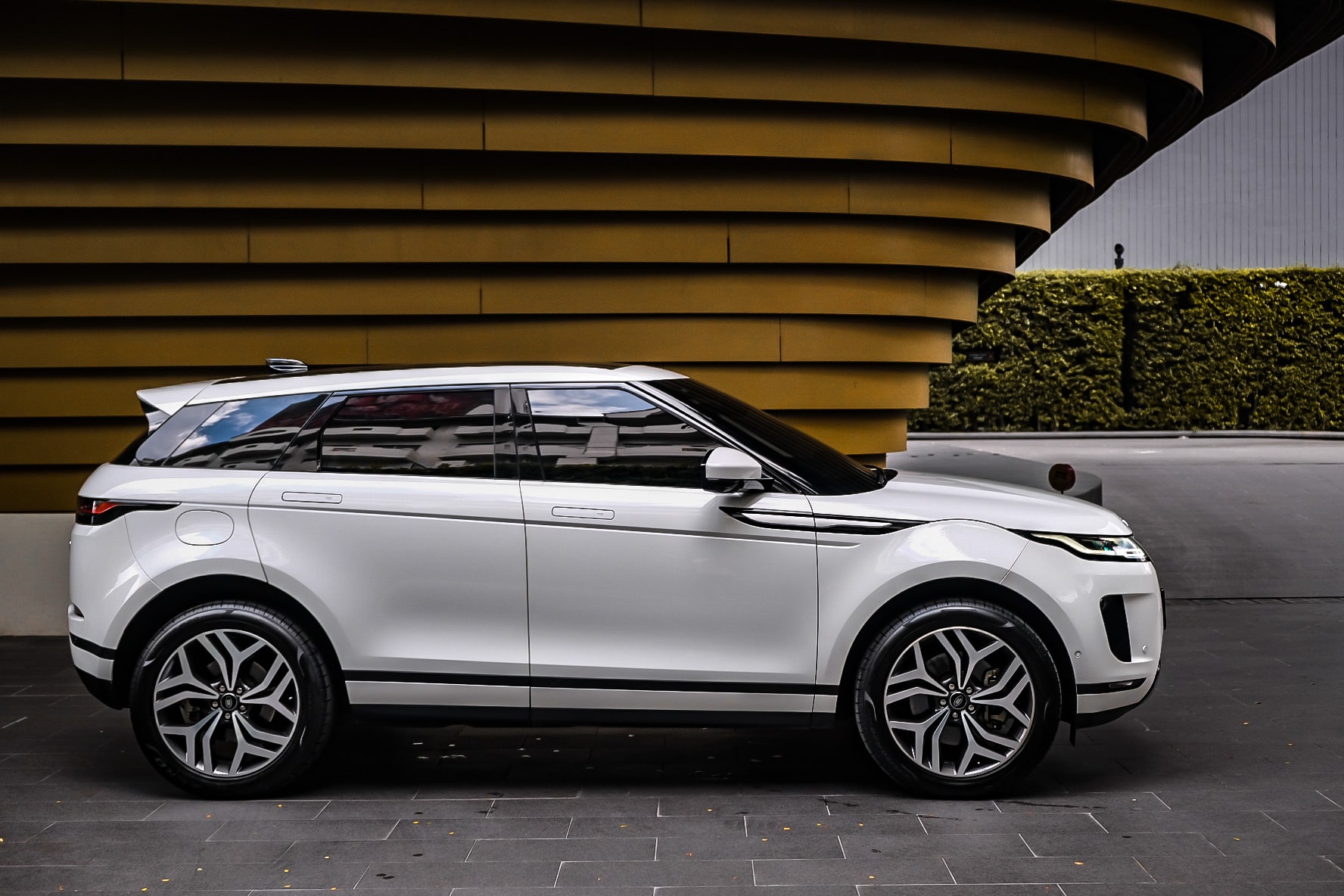 Range Rover Evoque photo 2