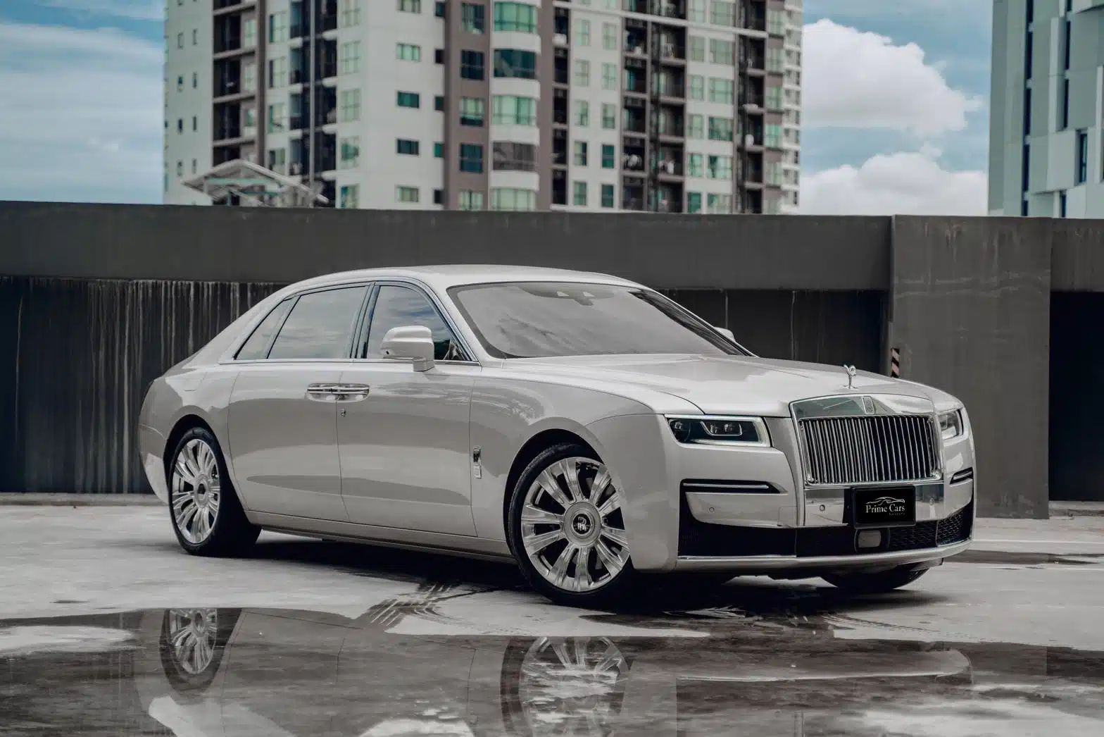 Rolls-Royce Ghost photo 15