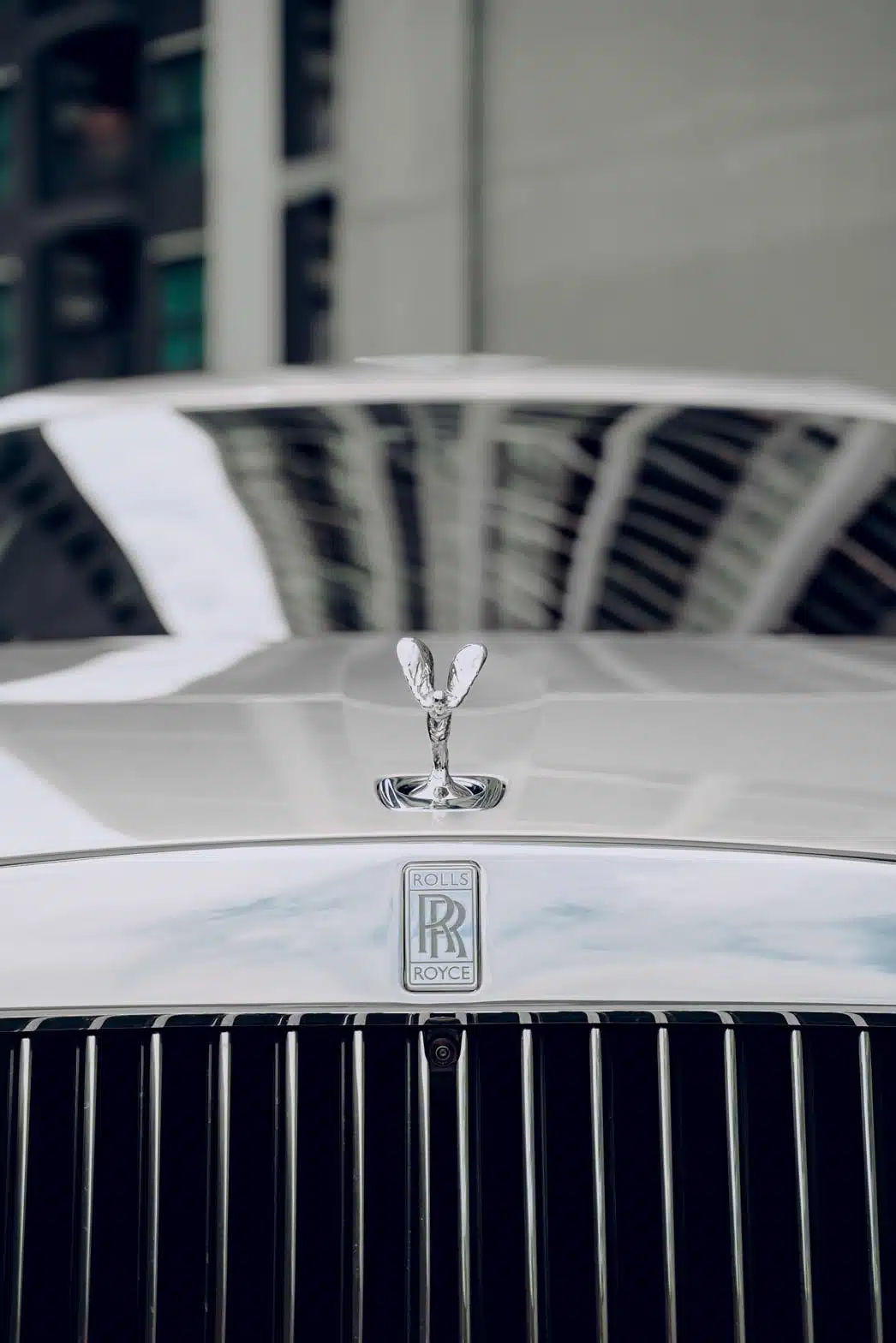 Rolls-Royce Ghost photo 1
