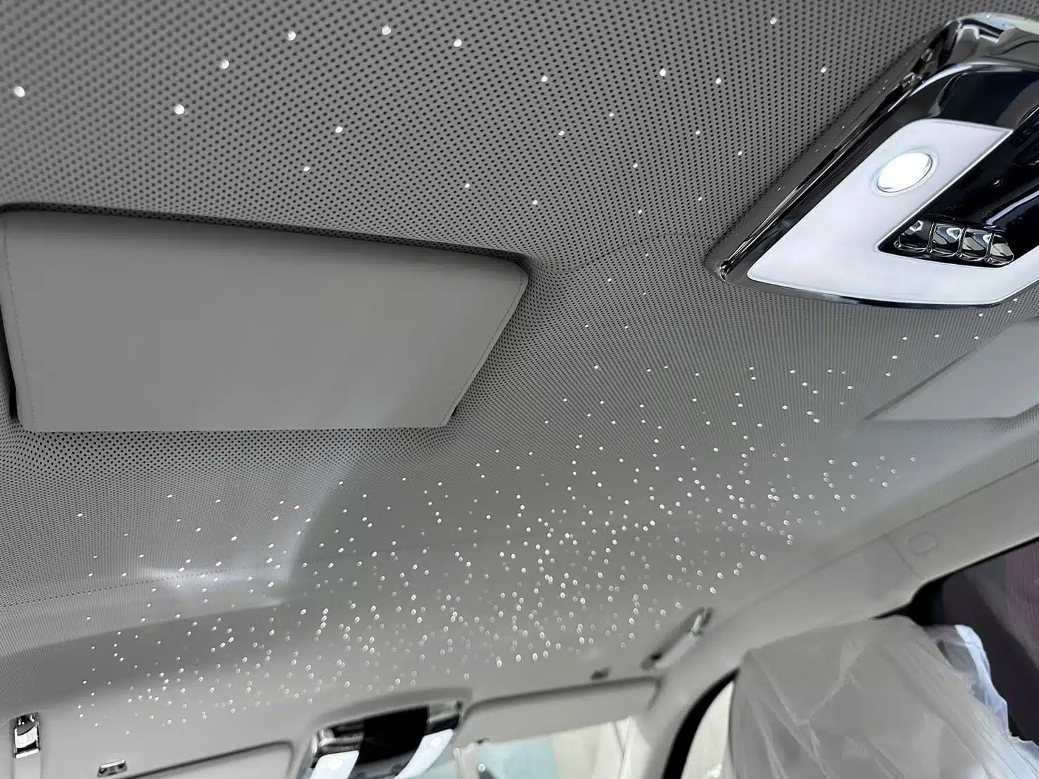 Rolls-Royce Ghost photo 5