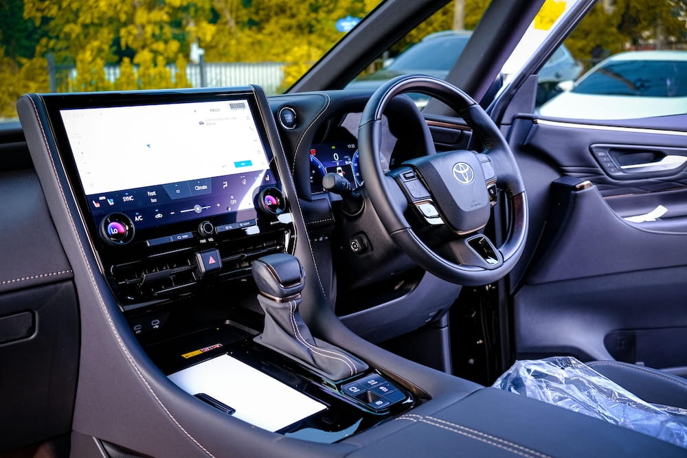 Toyota Alphard 40 2.5Z Black Edition photo 8