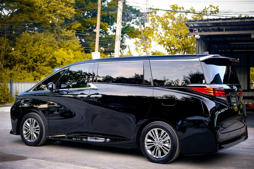 Toyota Alphard 40 2.5Z Black Edition photo 11